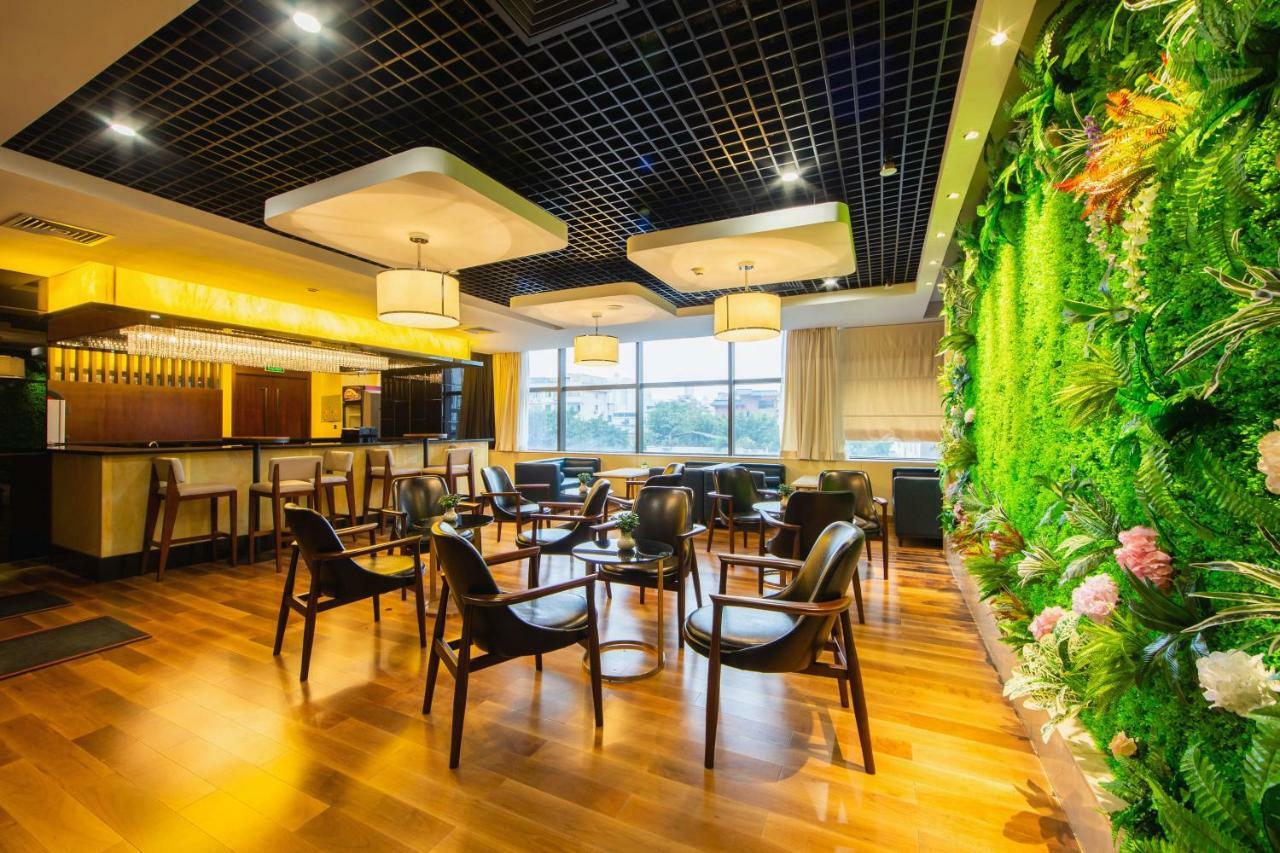 Готель Guangzhou Seaman Club Екстер'єр фото