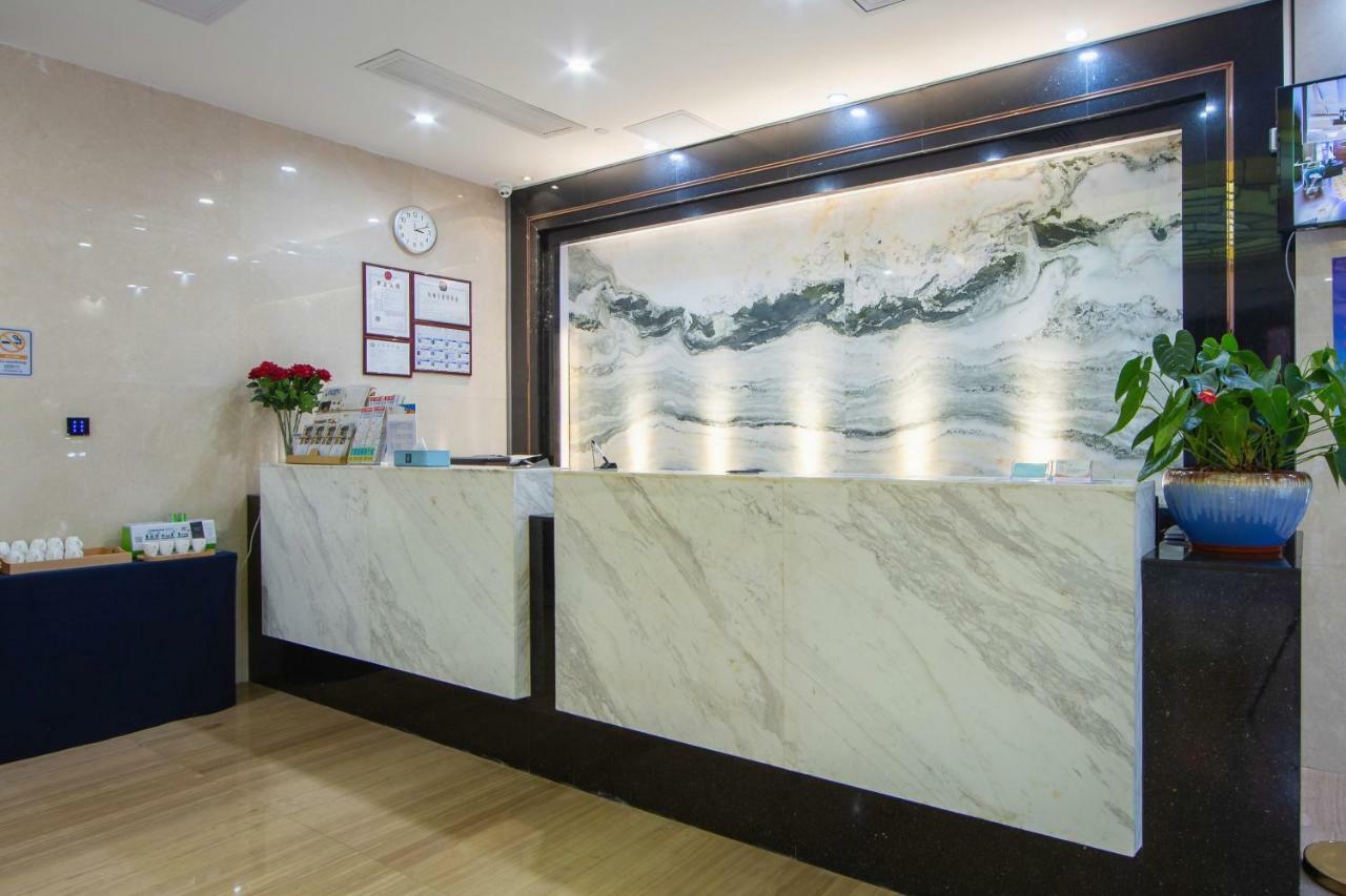 Готель Guangzhou Seaman Club Екстер'єр фото