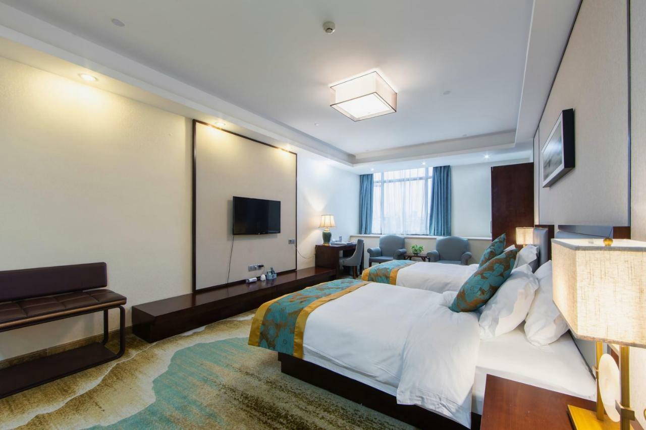 Готель Guangzhou Seaman Club Екстер'єр фото