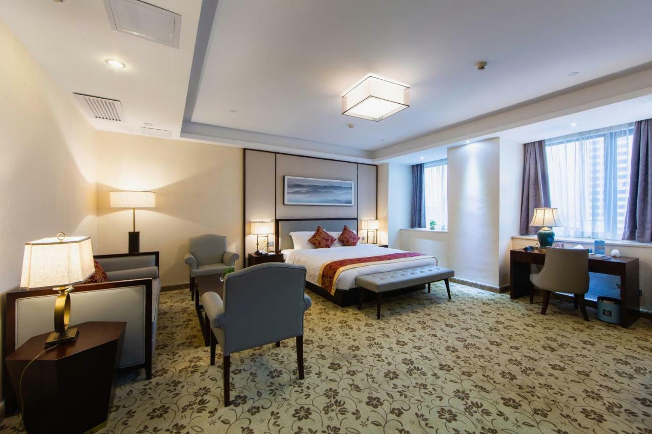 Готель Guangzhou Seaman Club Екстер'єр фото