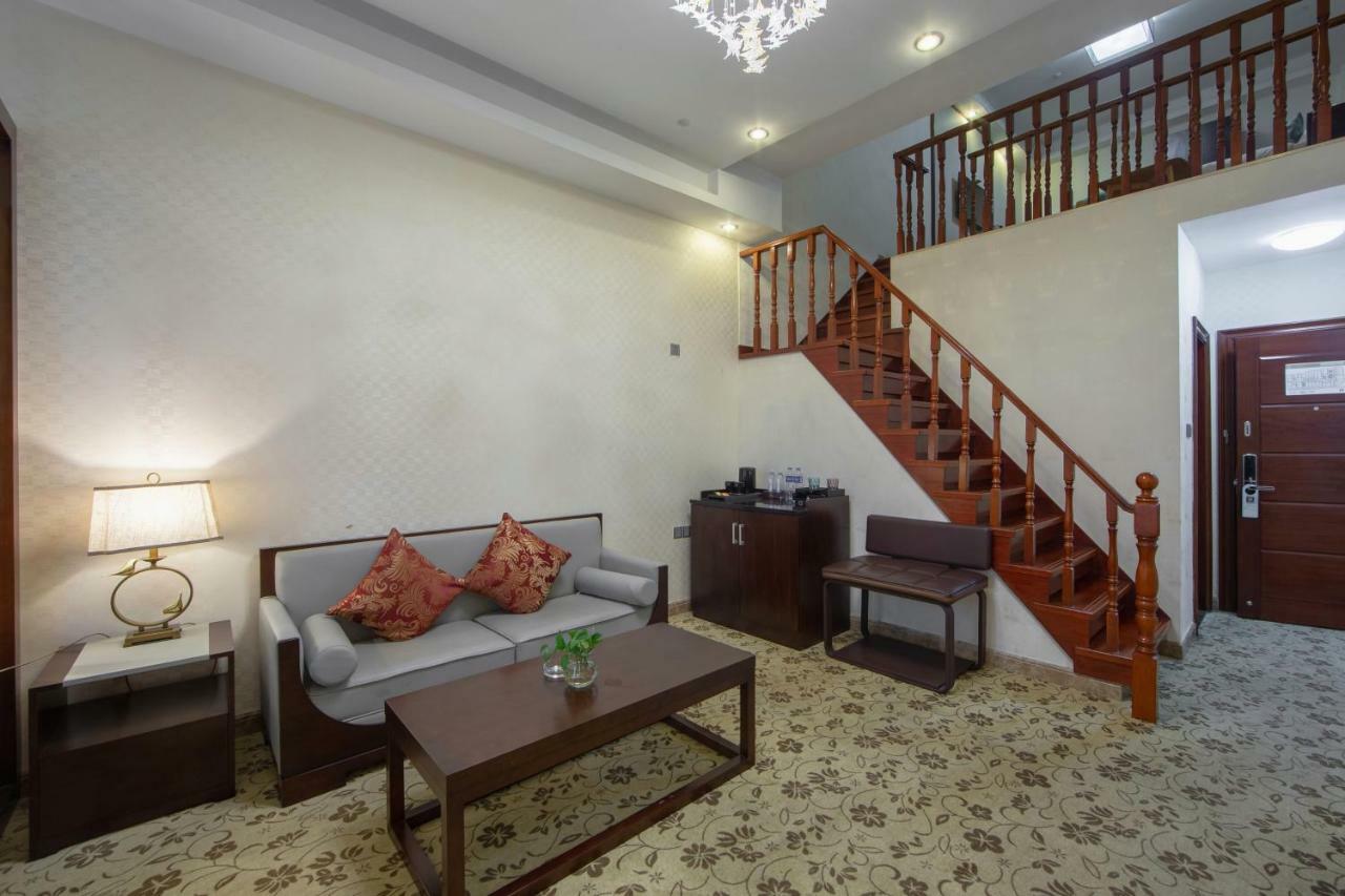 Готель Guangzhou Seaman Club Екстер'єр фото